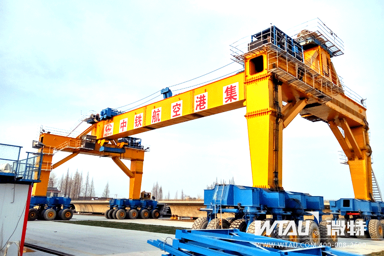 前方高能！連鎮(zhèn)高鐵大型起重設(shè)備俱配備微特安全監(jiān)控系統(tǒng)