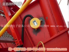 武漢港機(jī)佛山中外運(yùn)門機(jī)安裝JD-180角度儀