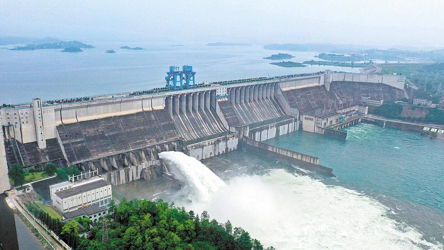 微特為丹江口電廠壩頂門機配裝監(jiān)控系統(tǒng)