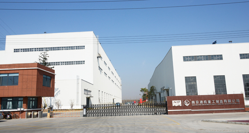 南京港機(jī)門(mén)座機(jī)安全從出廠開(kāi)始牢牢抓住